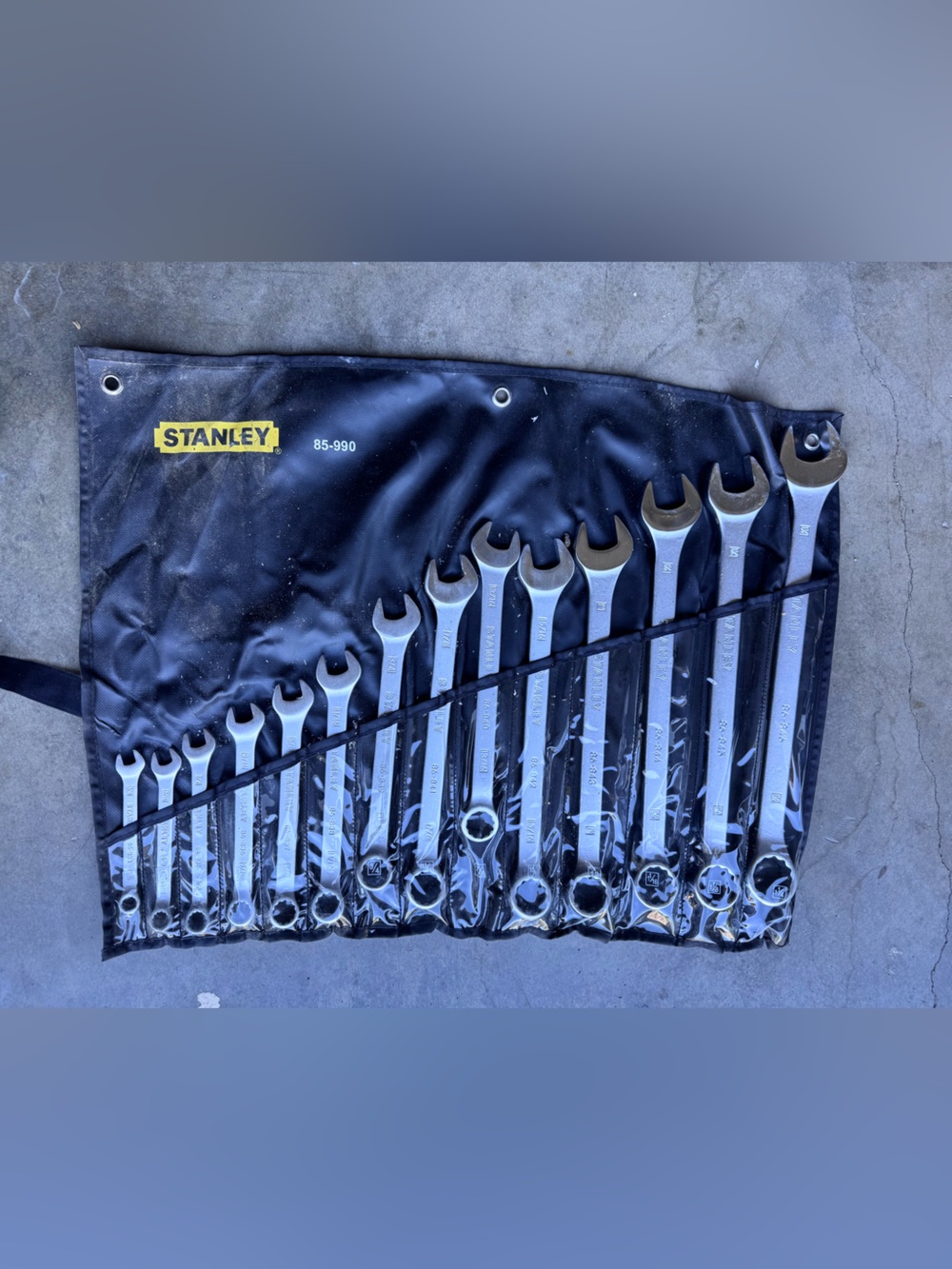Stanley Chrome Combination Wrench Set with Black Tool Roll